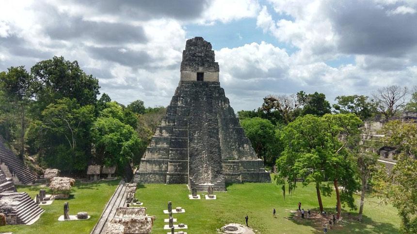 Почему майя покинули древний город Тикаль